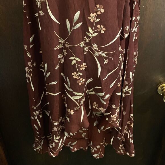 Lulus Wild Winds Burgundy Floral Print High-Low Wrap Dress NWT Size Large - Picture 6 of 8